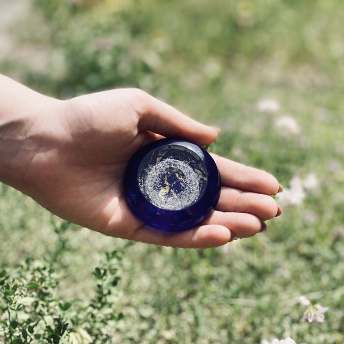 Foto von Cristal de mémoire flatteur de la main "Ciel nocturne"